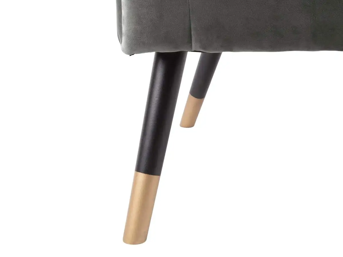 Leitmotiv Royal Sofa